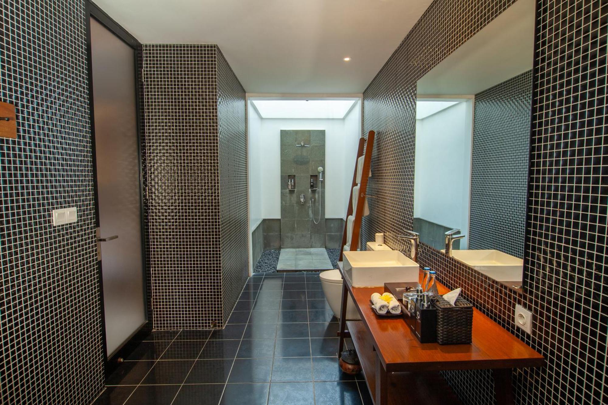 Abia Villa Legian Exteriör bild
