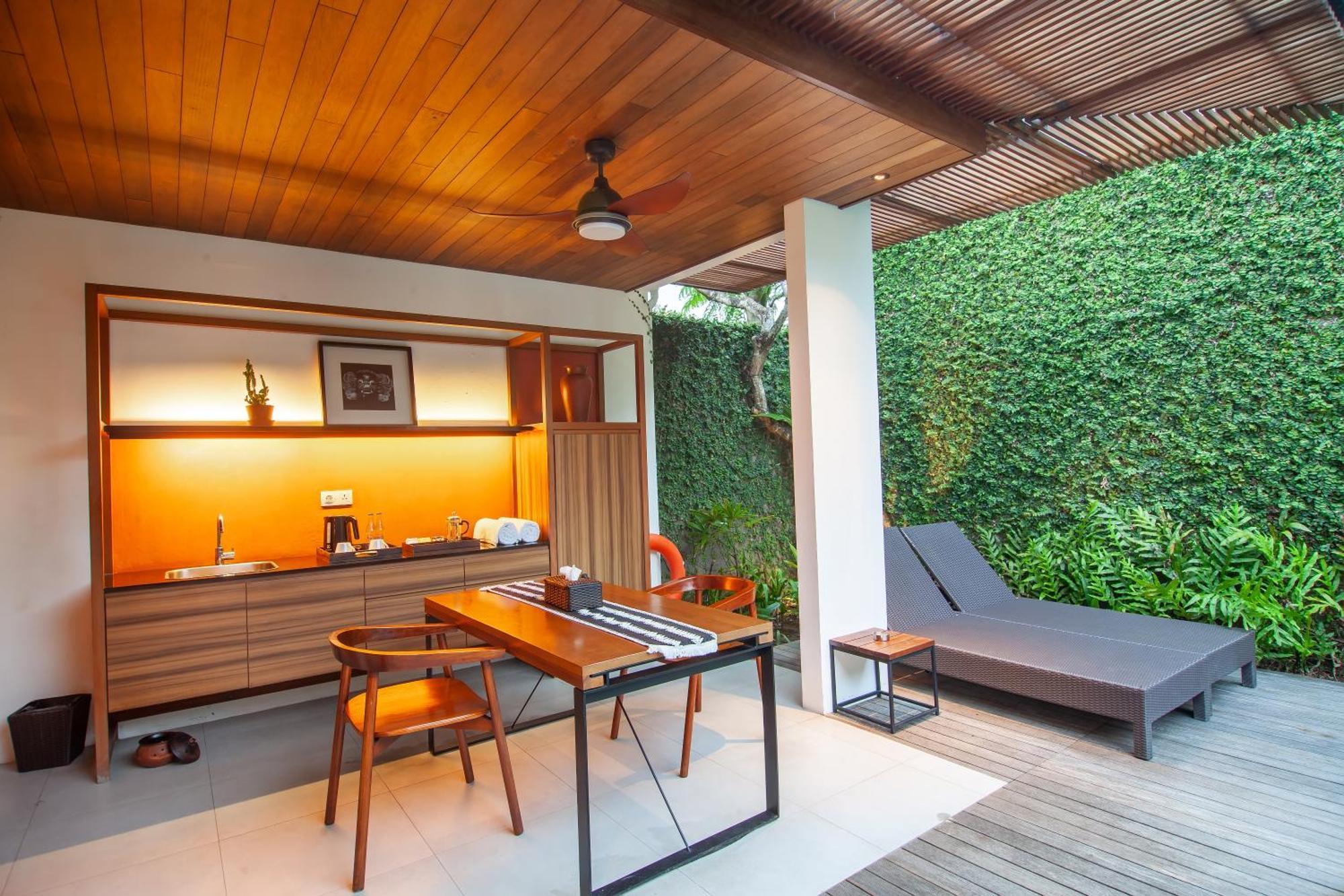 Abia Villa Legian Exteriör bild