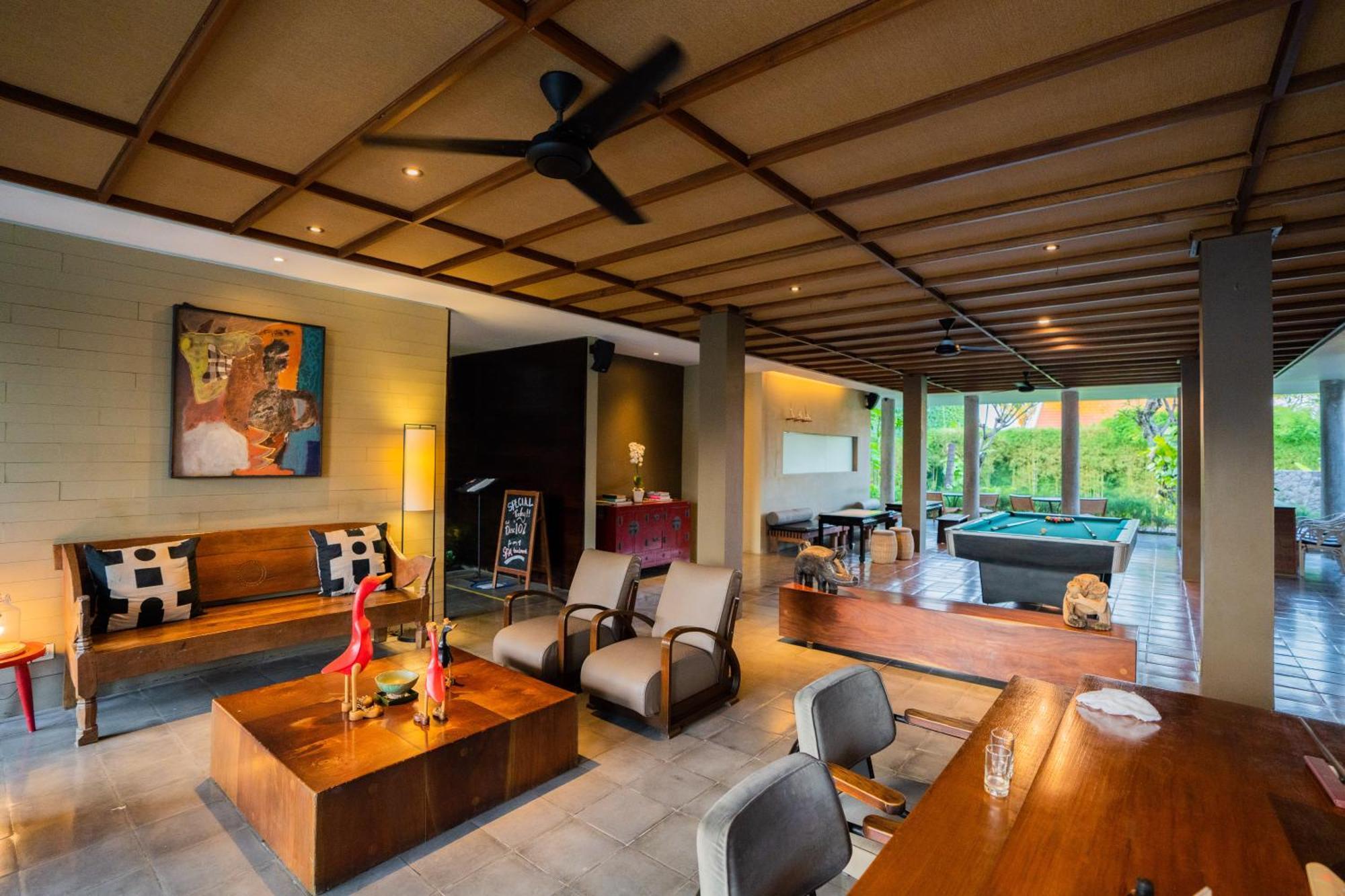 Abia Villa Legian Exteriör bild