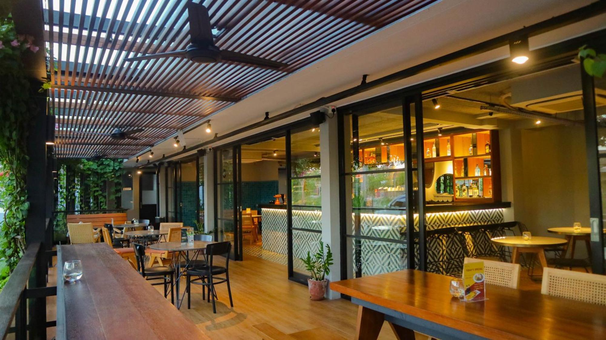 Abia Villa Legian Exteriör bild